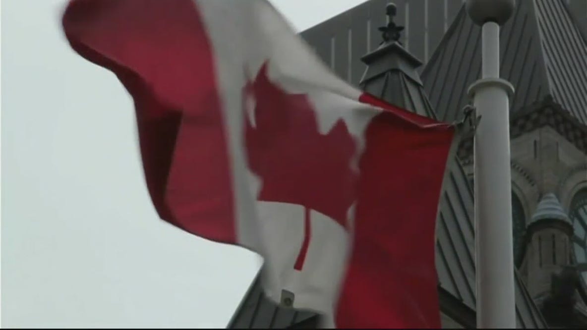 Engaged couple hopes for reopening of Canada-US border after 16 months